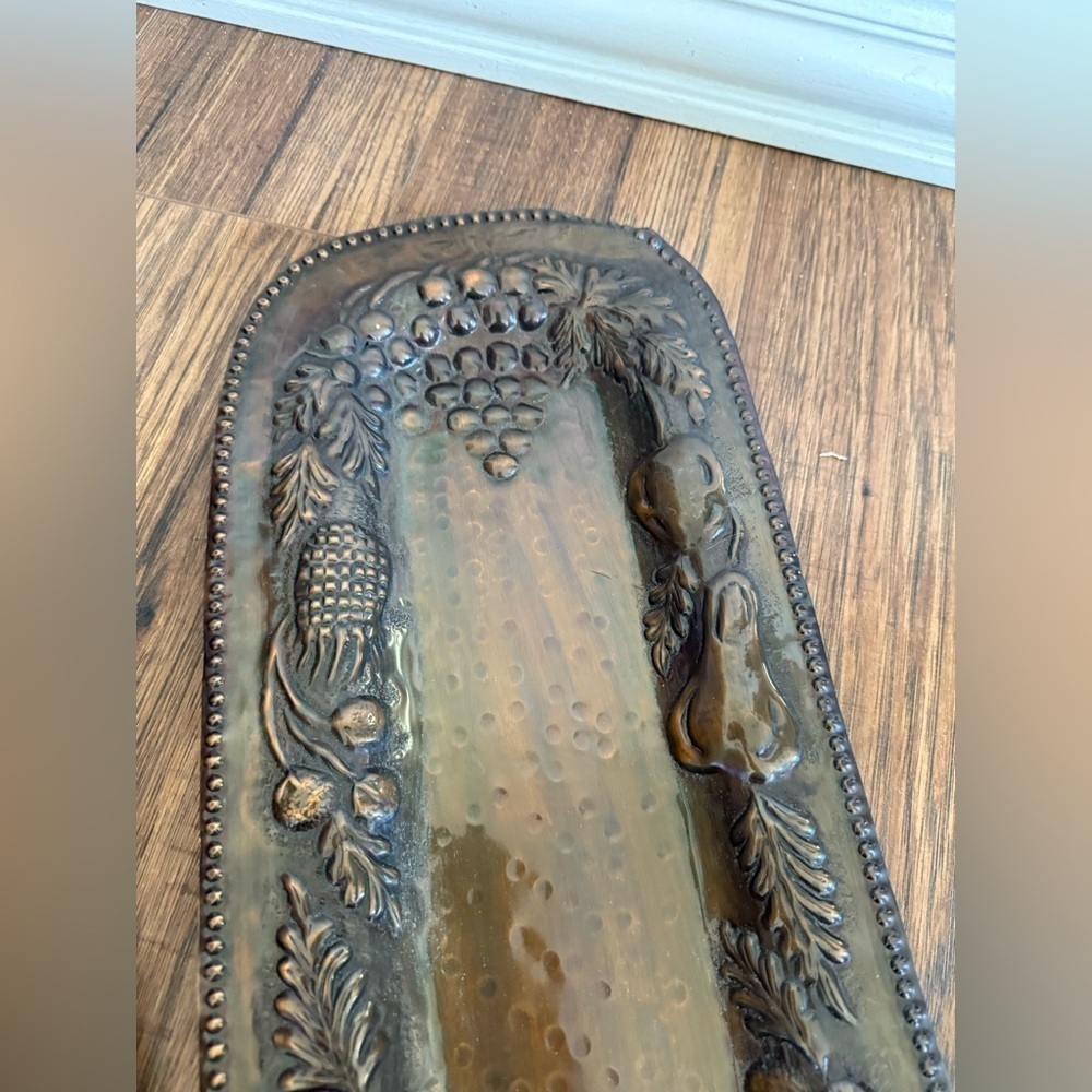 VINTAGE HAMMERED COPPER FRUIT TRAYS 2 (Made IN INDIA) - Picture 5 of 9